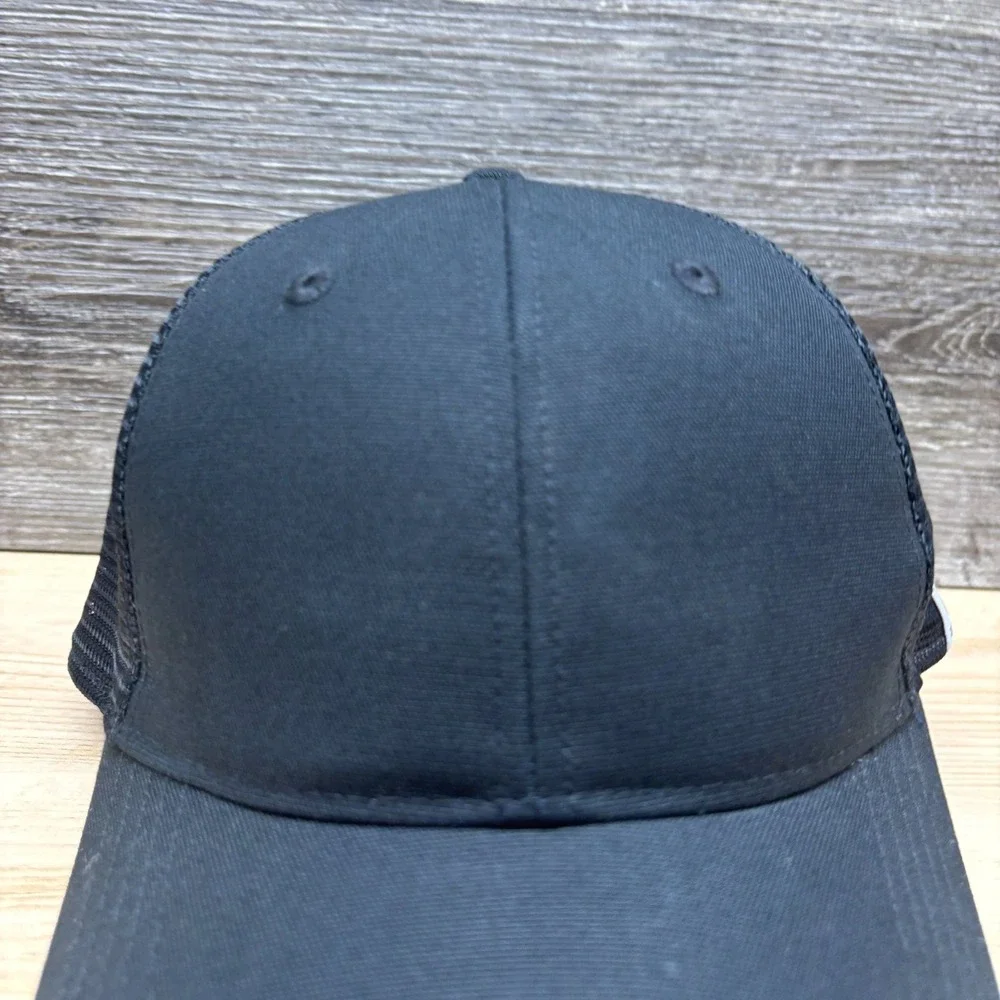 Carhartt Hat Cap Snap Back Black Trucker Mesh Workwear Logo Adjustable Canvas